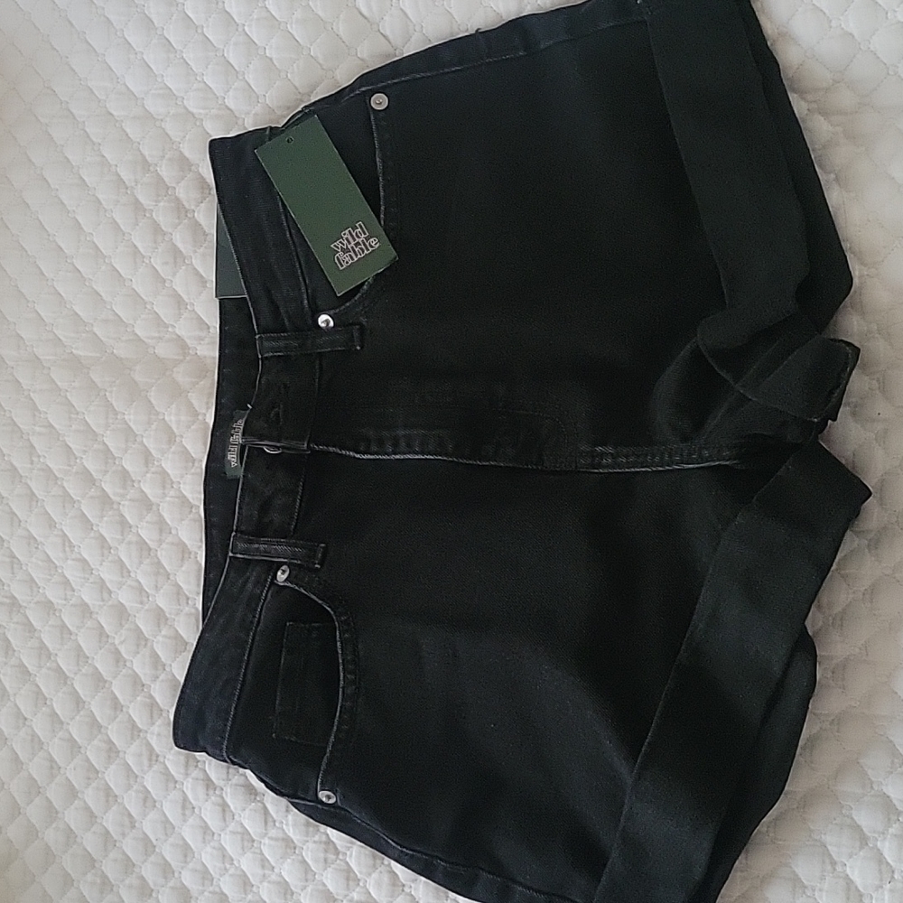 Wild Fable mom shorts SZ 6 & 8